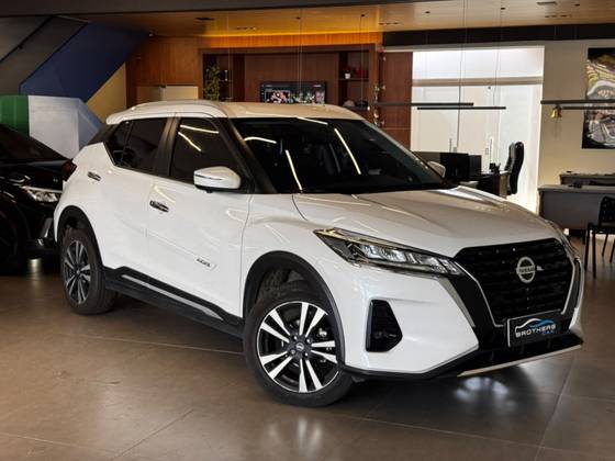 NISSAN KICKS 1.6 16V FLEXSTART EXCLUSIVE XTRONIC NISSAN KICKS 1.6 16V FLEXSTART EXCLUSIVE XTRONIC